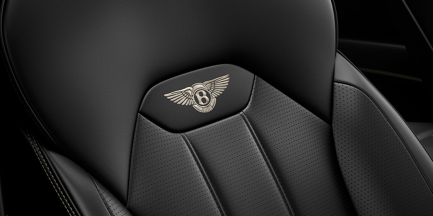 Bach Premium Cars GmbH | Bentley Mannheim Bentley Bentayga SUV seat detail in Beluga black hide