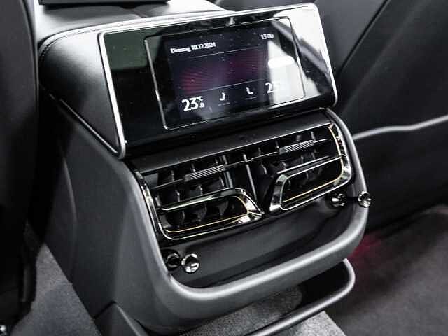 13:Bentley Flying Spur Speed First Edition V8 Hybrid, Limousine, Cricketball, Bach Premium Cars GmbH | Bentley Mannheim