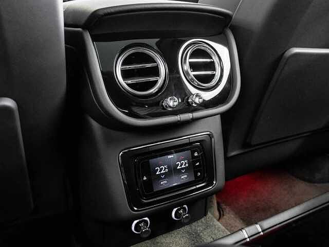 14:Bentley Bentayga Speed W12, SUV, Midnight Emerald, Bach Premium Cars GmbH | Bentley Mannheim