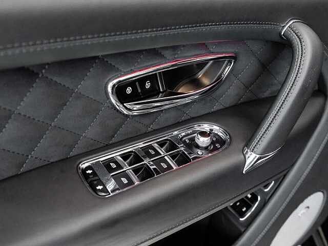 16:Bentley Bentayga Speed W12, SUV, Midnight Emerald, Bach Premium Cars GmbH | Bentley Mannheim