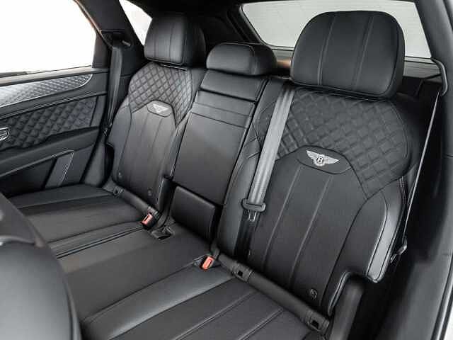 22:Bentley Bentayga V8, SUV, Moonbeam, Bach Premium Cars GmbH | Bentley Mannheim