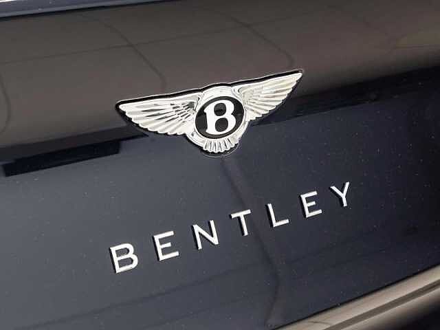 30:Bentley Bentayga EWB Azure V8, SUV, Dark Sapphire, Bach Premium Cars GmbH | Bentley Mannheim