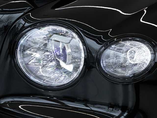 35:Bentley Flying Spur Speed V8 Hybrid, Limousine, Beluga, Bach Premium Cars GmbH | Bentley Mannheim
