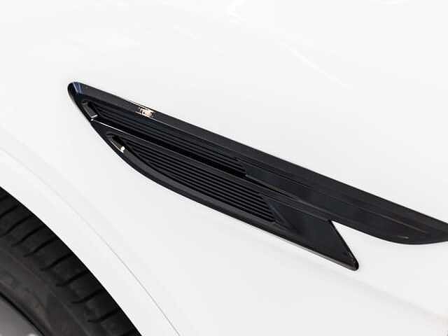 28:Bentley Bentayga V8, SUV, Glacier White, Bach Premium Cars GmbH | Bentley Mannheim