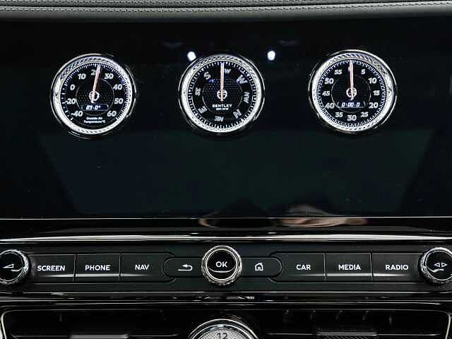 11:Bentley Flying Spur Mulliner V8 Hybrid, Limousine, Cricket Ball over Black Crystal, Bach Premium Cars GmbH | Bentley Mannheim