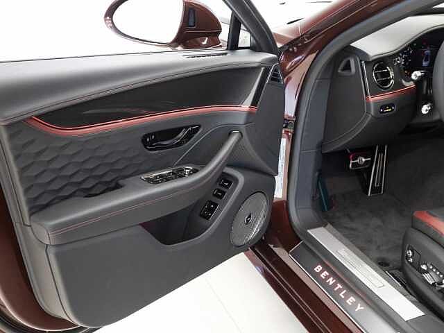 15:Bentley Flying Spur Speed First Edition V8 Hybrid, Limousine, Cricketball, Bach Premium Cars GmbH | Bentley Mannheim
