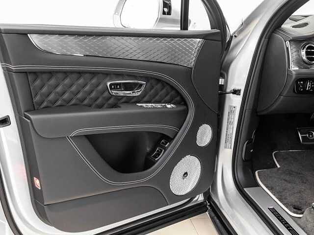 16:Bentley Bentayga V8, SUV, Moonbeam, Bach Premium Cars GmbH | Bentley Mannheim