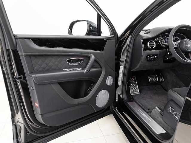 15:Bentley Bentayga Speed W12, SUV, Midnight Emerald, Bach Premium Cars GmbH | Bentley Mannheim