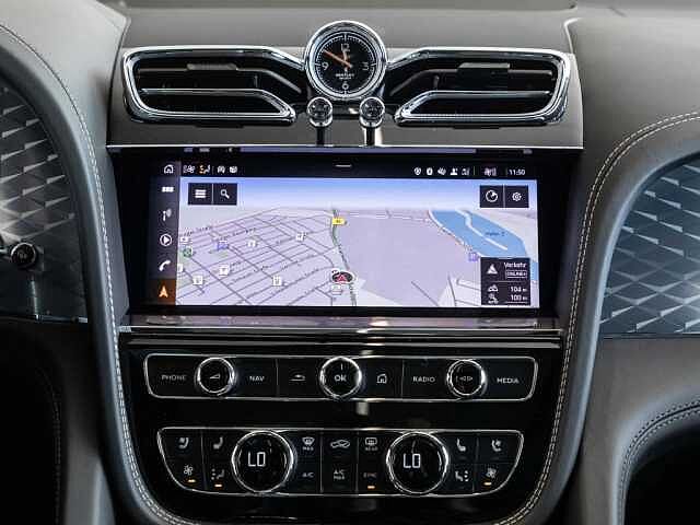 11:Bentley Bentayga V8, SUV, Moonbeam, Bach Premium Cars GmbH | Bentley Mannheim
