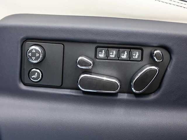 18:Bentley Bentayga EWB Azure V8, SUV, Dark Sapphire, Bach Premium Cars GmbH | Bentley Mannheim