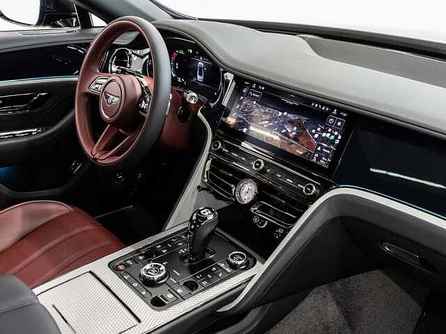 1:Bentley Flying Spur Mulliner V8 Hybrid, Limousine, Cricket Ball over Black Crystal, Bach Premium Cars GmbH | Bentley Mannheim