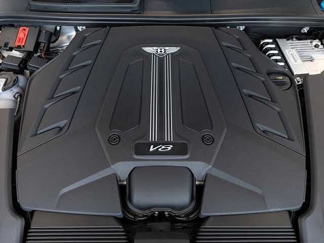 22:Bentley Bentayga V8, SUV, Glacier White, Bach Premium Cars GmbH | Bentley Mannheim