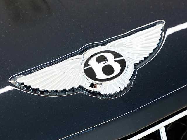 31:Bentley Bentayga EWB Azure V8, SUV, Dark Sapphire, Bach Premium Cars GmbH | Bentley Mannheim