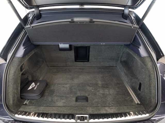 20:Bentley Bentayga EWB Azure V8, SUV, Dark Sapphire, Bach Premium Cars GmbH | Bentley Mannheim