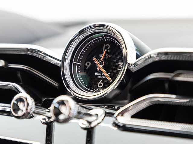 13:Bentley Bentayga V8, SUV, Glacier White, Bach Premium Cars GmbH | Bentley Mannheim